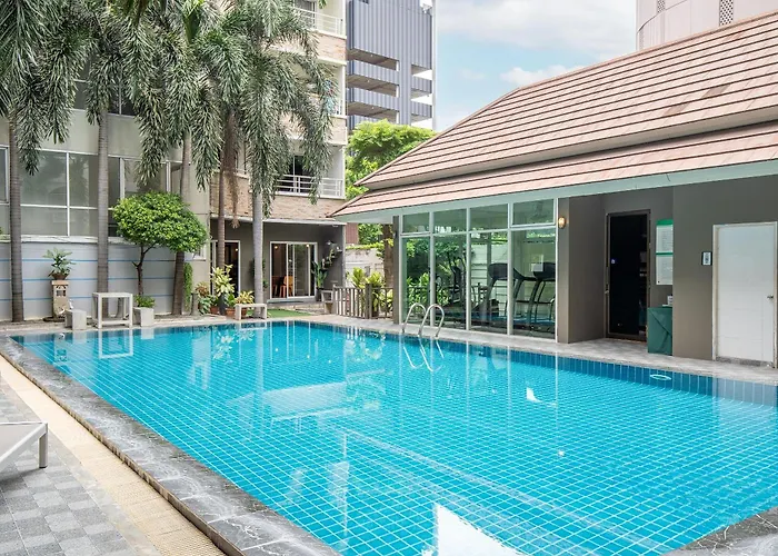 P-park Suvarnabhumi 3*