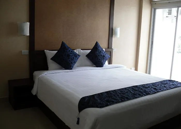 P-park Suvarnabhumi 3*